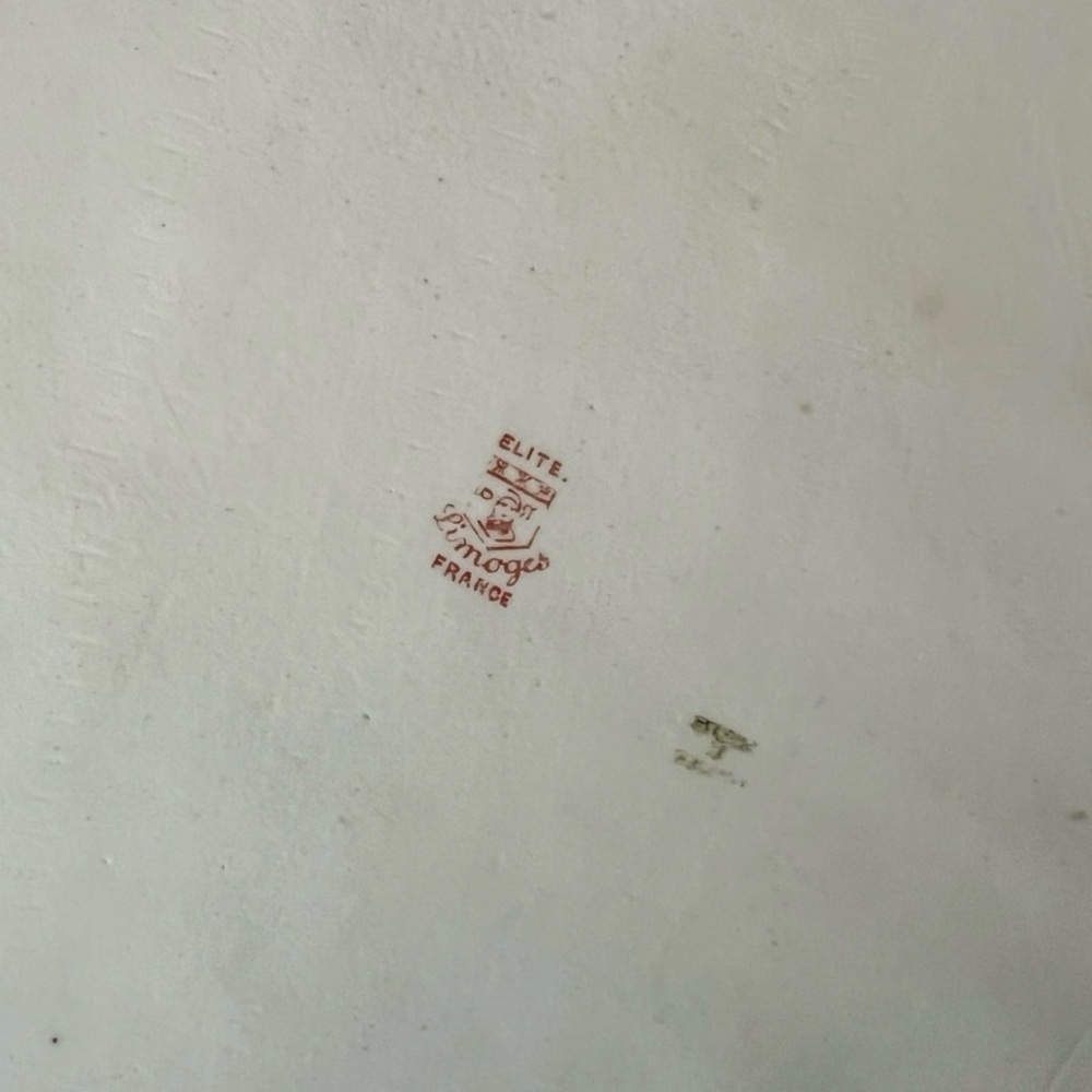 Limoges Vintage Unique Shape Dish Ceramic Ivory/Whit/Green w/ Gold Trim - Picture 3 of 15